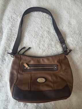 b.ø.c Born Concept Brown Shoulder Bag Zip Top Lined Inner & Outer Pockets